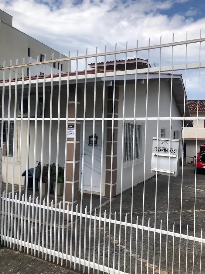 Hospedagem Confortavel E Pratica Para Viajantes E Ferias - Proxima A Br-101 Sao Jose  Apartment