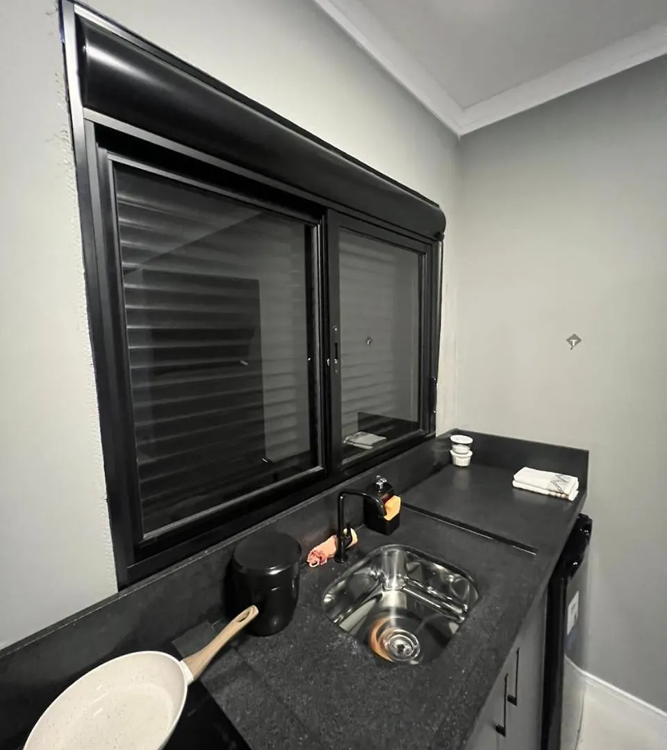 Apartment Hospedagem Confortavel E Pratica Para Viajantes E Ferias - Proxima A Br-101 Sao Jose  Brazil