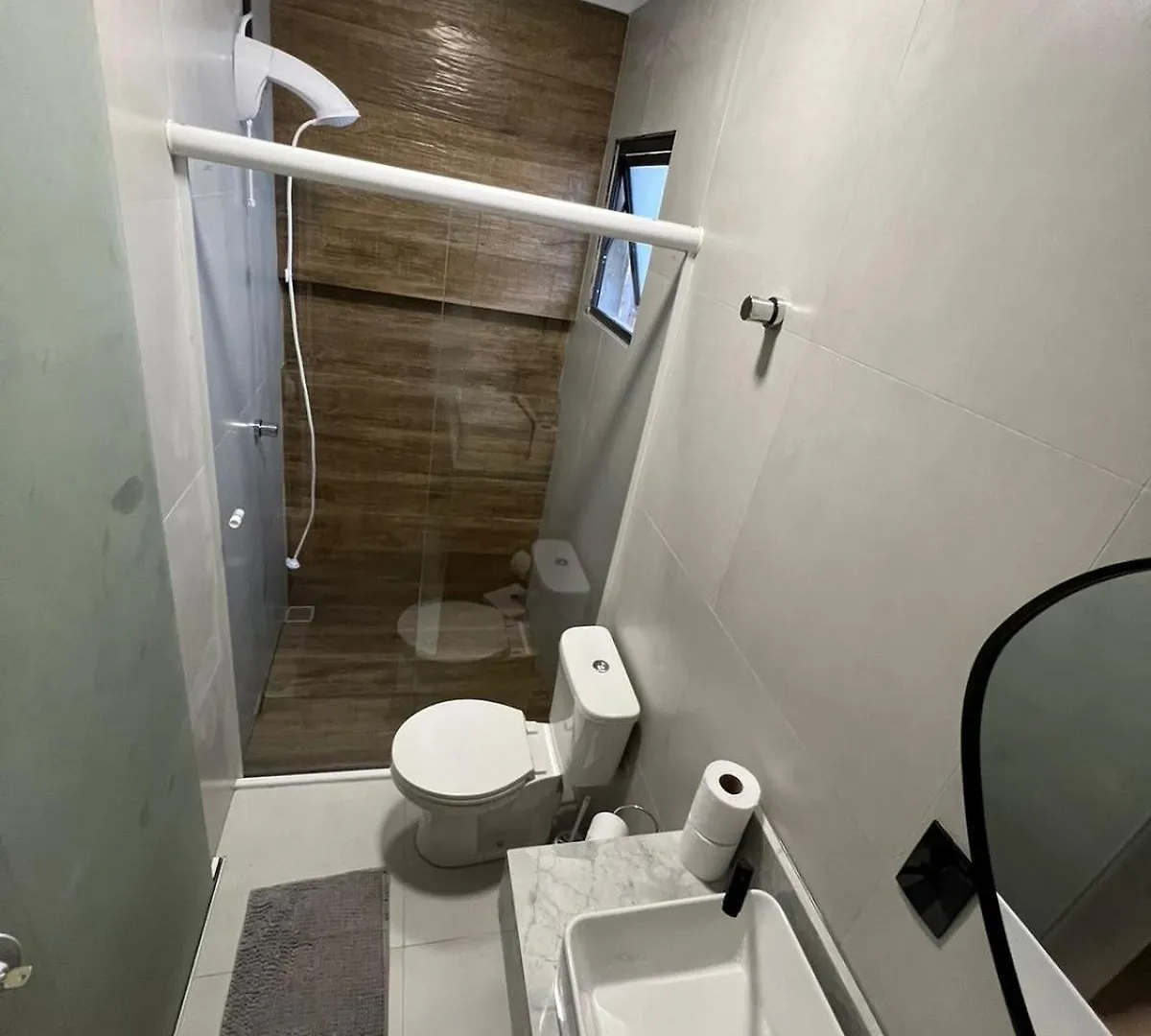Hospedagem Confortavel E Pratica Para Viajantes E Ferias - Proxima A Br-101 Sao Jose  Sao Jose (Santa Catarina)