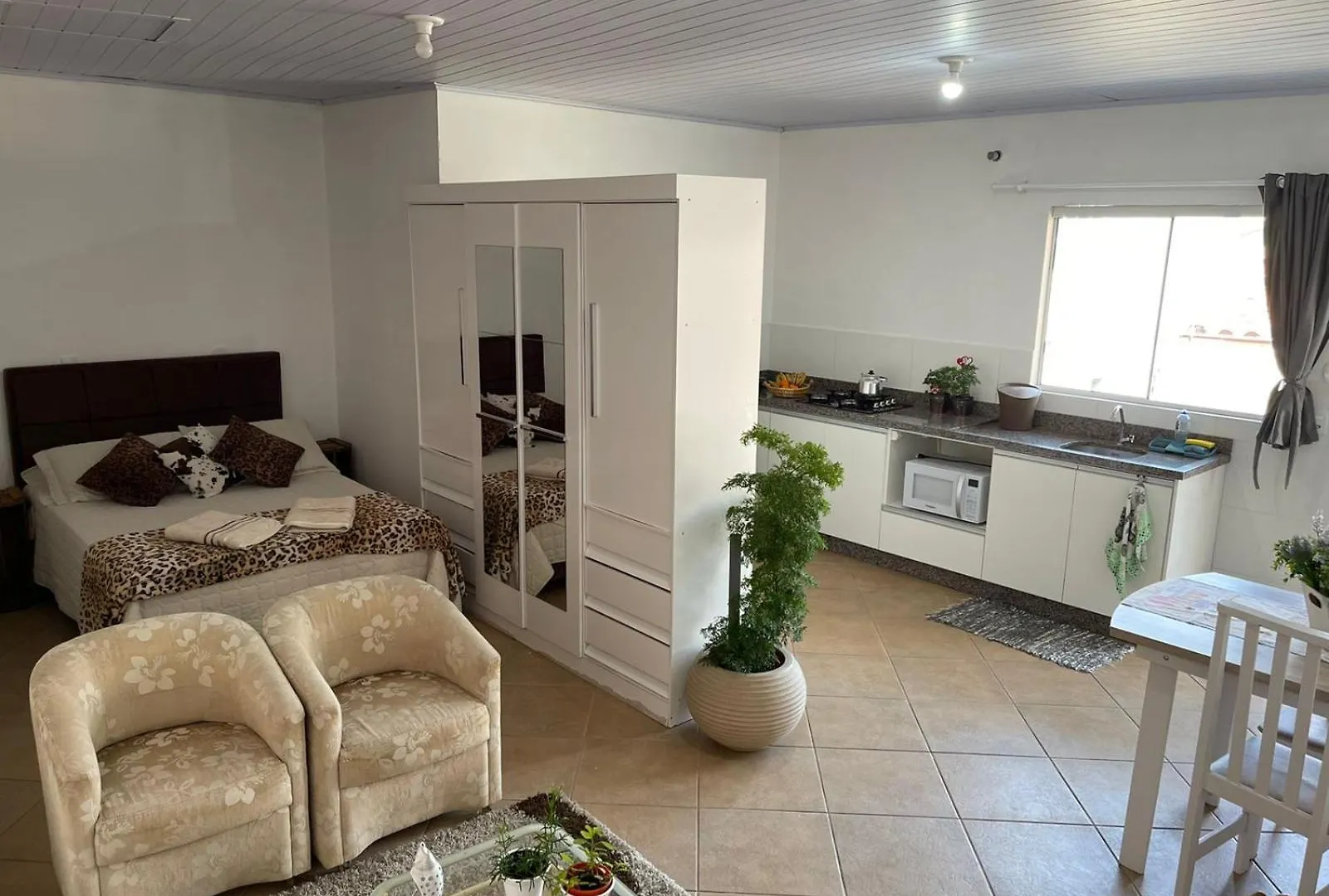 Hospedagem Confortavel E Pratica Para Viajantes E Ferias - Proxima A Br-101 Sao Jose  Apartment